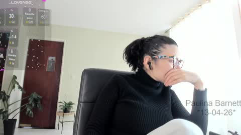Snapshot of polybarnett chatting on 04-13-26, 04:01 paulina barnett online show from 04-13-26, 04:01