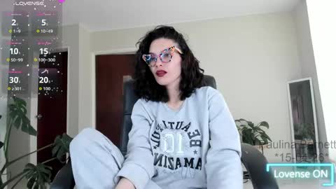 Snapshot of polybarnett chatting on 04-15-26, 06:26 paulina barnett online show from 04-15-26, 06:26