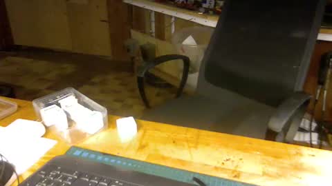 Snapshot of pomme1949 chatting on 10-06-25, 07:50 pomme1949 online show from 10-06-25, 07:50