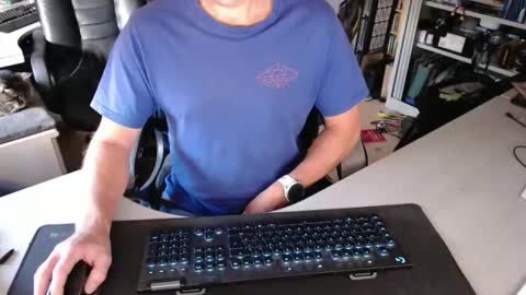 Dave online show from 09-15-25, 07:19