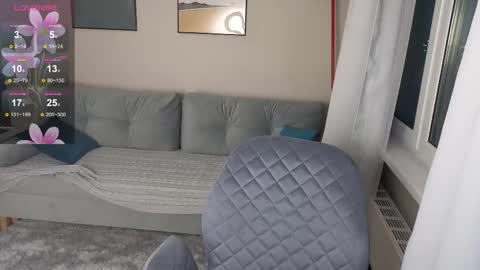 Snapshot of poopl_19 chatting on 10-26-25, 04:40 Cindy online show from 10-26-25, 04:40