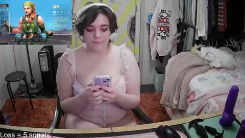 Snapshot of popaspuppy chatting on 02-22-25, 07:56 Puppy online show from 02-22-25, 07:56