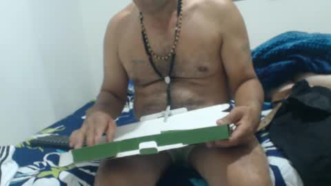 popeye0y0 online show from 05-03-26, 01:55