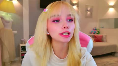 Hi Daddy Im Jane online show from 02-22-26, 02:37