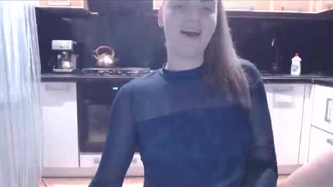 popkornmolli online show from 03-06-26, 07:54