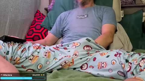 Snapshot of poppunk4life chatting on 05-16-26, 04:42 Kyle online show from 05-16-26, 04:42