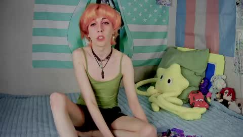 poppyfluffy online show from 04-10-26, 06:12