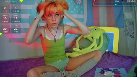 poppyfluffy online show from 04-22-26, 02:25