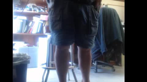 Pop online show from 11-18-25, 03:38