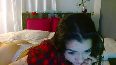 porcelainlux online show from 01-15-25, 05:08