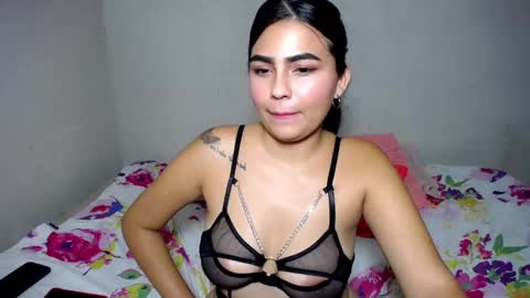 Snapshot of porn_sexy chatting on 01-21-25, 08:08 NICKKYMARTIN online show from 01-21-25, 08:08