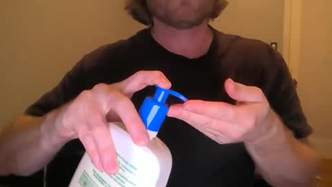 Snapshot of pornaddicted8 chatting on 09-19-25, 03:41 i heart porn online show from 09-19-25, 03:41