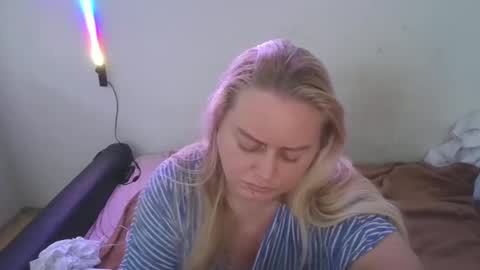 MelissOfficial online show from 02-06-25, 08:29