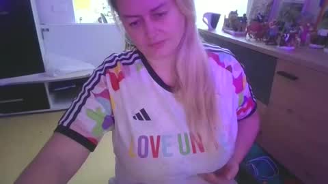 MelissOfficial online show from 12-03-25, 09:29