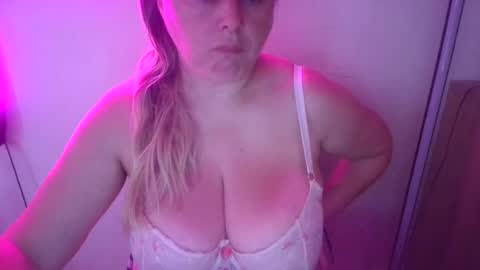 MelissOfficial online show from 07-08-26, 06:07