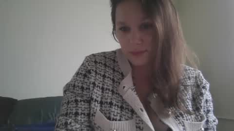 pornbwetkitty online show from 09-29-25, 08:13