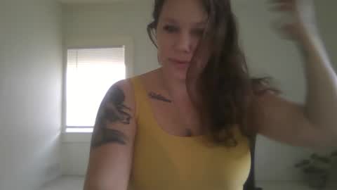 pornbwetkitty online show from 10-19-25, 12:39