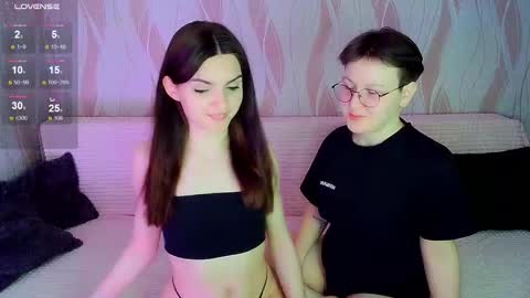 Ana and Tati online show from 12-01-25, 07:08