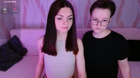 Ana and Tati online show from 12-22-25, 10:29