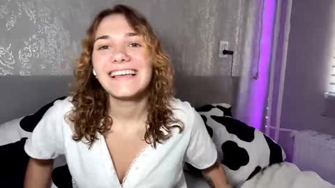 Anna Vdovoch online show from 09-30-25, 07:46