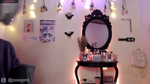 Snapshot of posigore chatting on 01-06-25, 07:24 Anna Goth independient model online show from 01-06-25, 07:24