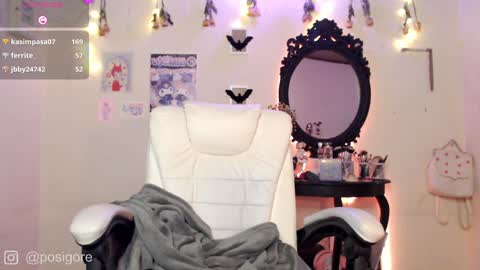 Snapshot of posigore chatting on 01-15-25, 09:20 Anna Goth independient model online show from 01-15-25, 09:20