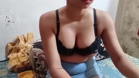 poulomi online show from 11-07-25, 06:02