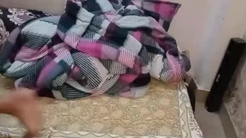 poulomi online show from 02-08-26, 05:05