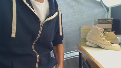 Snapshot of povlsen42 chatting on 07-04-26, 12:44 povlsen42 online show from 07-04-26, 12:44