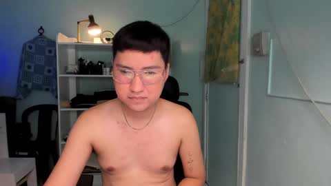 Snapshot of powerpuffcock chatting on 02-11-25, 05:29 powerpuffcock online show from 02-11-25, 05:29