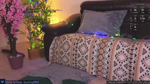 Lola online show from 01-25-25, 06:45