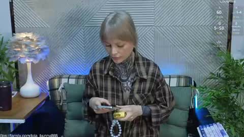 Lola online show from 05-02-26, 05:01