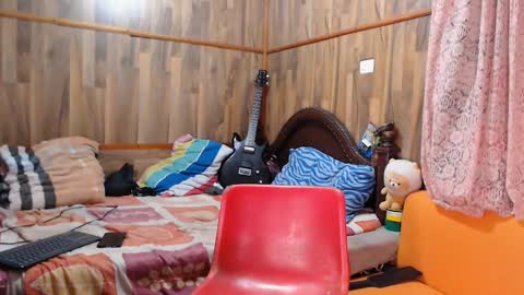 chris independent  online show from 02-01-25, 05:49