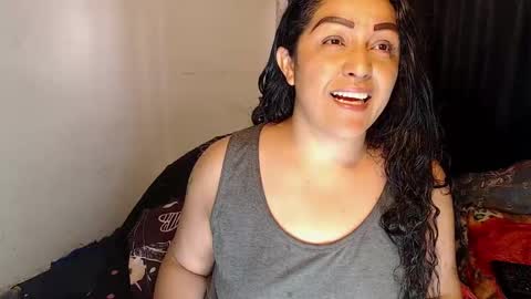 Snapshot of ppepittaaredd chatting on 01-15-26, 08:56 maryana online show from 01-15-26, 08:56