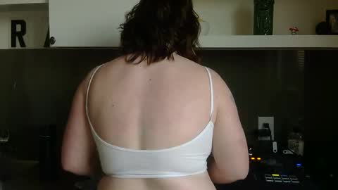 PAWG Pale Princess online show from 05-20-26, 11:00