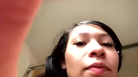 pr3ttynperla online show from 09-29-25, 02:00