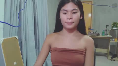 Snapshot of precious_athena chatting on 02-08-25, 01:11 precious_athena online show from 02-08-25, 01:11