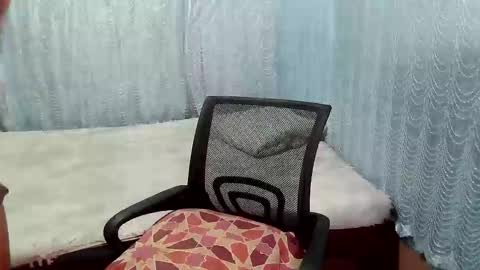 Snapshot of precious_athena chatting on 09-16-25, 10:27 precious_athena online show from 09-16-25, 10:27