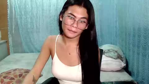 Snapshot of precious_athena chatting on 10-11-25, 11:42 precious_athena online show from 10-11-25, 11:42