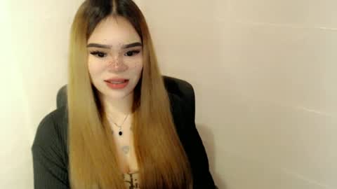 MAXXINE online show from 05-14-26, 04:41