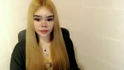 MAXXINE online show from 05-24-26, 02:27