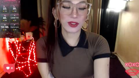 Snapshot of preciousrosedoll chatting on 10-28-25, 12:36 Rosedoll online show from 10-28-25, 12:36