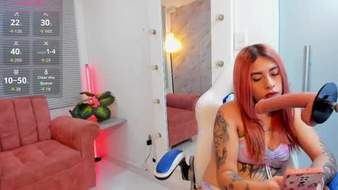 Luna online show from 03-31-26, 11:43