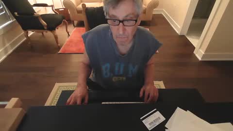 preppydave2525 online show from 01-13-25, 03:58