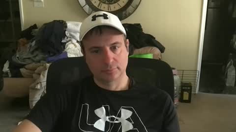 Snapshot of preppyguyintokink1 chatting on 04-11-26, 04:00 preppyguyintokink1 online show from 04-11-26, 04:00