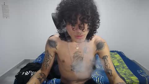 Plux online show from 10-16-25, 07:04