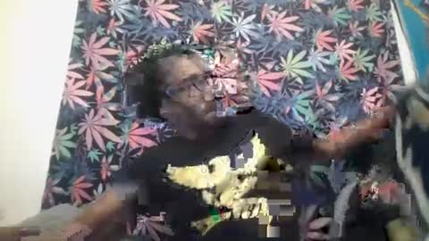 Snapshot of presidentialbryana chatting on 10-15-25, 02:22 Libra Lamont online show from 10-15-25, 02:22