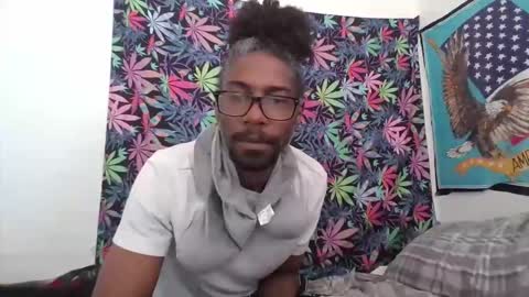 Snapshot of presidentialbryana chatting on 10-29-25, 05:04 Libra Lamont online show from 10-29-25, 05:04