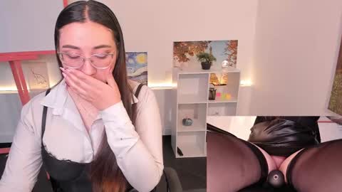 Camila  online show from 11-06-25, 01:01