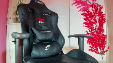 Snapshot of pressure_xxx_420 chatting on 03-23-26, 10:30 PRESSURE online show from 03-23-26, 10:30